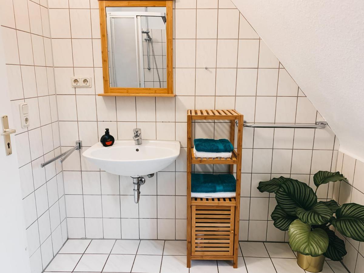 Suiteable Living Katlenburg, Studio Apartment Mit Netflix, Am Rande Des Harz Экстерьер фото